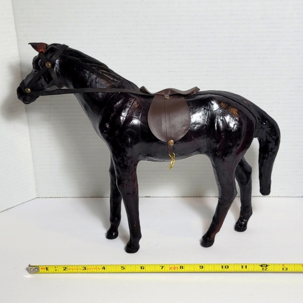 Vintage Brown Leather Wrapped Horse Statue Figure With Saddle - Picture 12 of 12